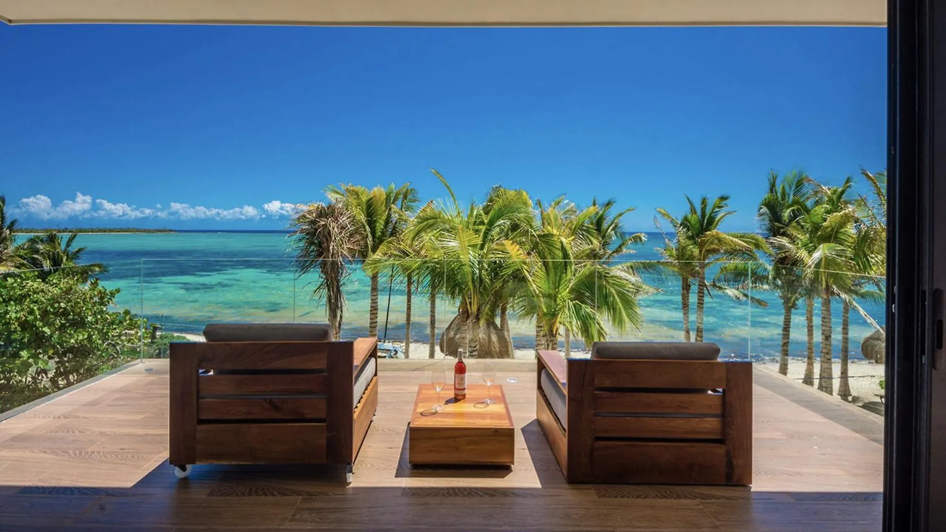 Beachfront & Private Villa In Tulum For 12 Guests Balcheil
