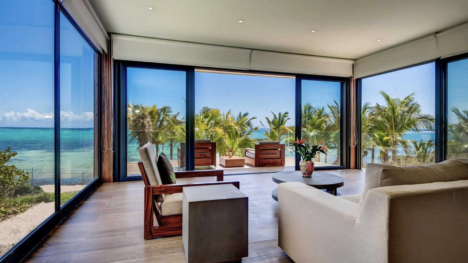 Beachfront & Private Villa In Tulum For 12 Guests Balcheil